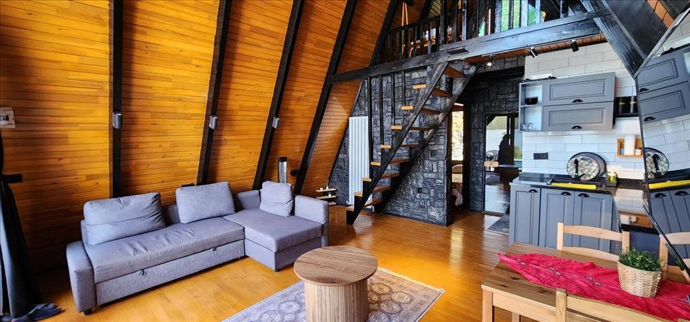 B322 Jakuzili Havuzlu Bungalov